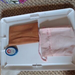 2 for $20😄Leather Bi Fold Wallet & McDonald's Coin Holder and Jewelry Bag